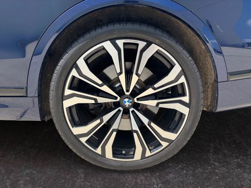 Used 2024 BMW X7 M60i w/ Executive Package AWD/4WD image 29