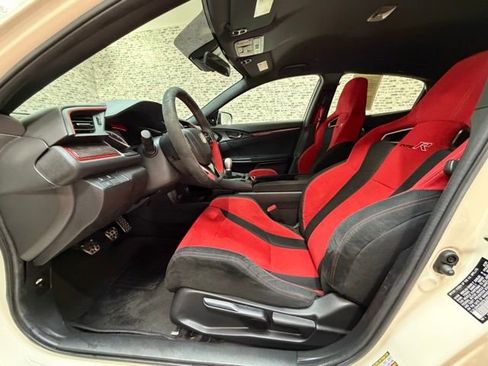 Used 2020 Honda Civic Type R image 18