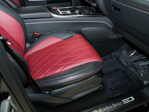 Certified 2025 Mercedes-Benz G 550 image 59