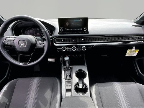 Used 2025 Honda Civic Sport image 8