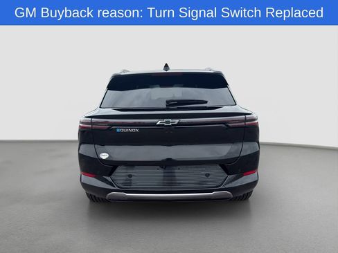 Used 2025 Chevrolet Equinox EV LT FWD image 5