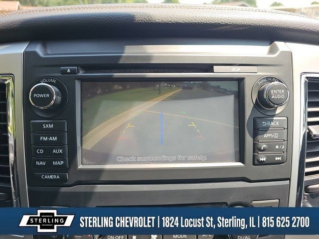 Used 2017 Nissan Titan SL w/ SL Towing Convenience Package AWD/4WD image 13