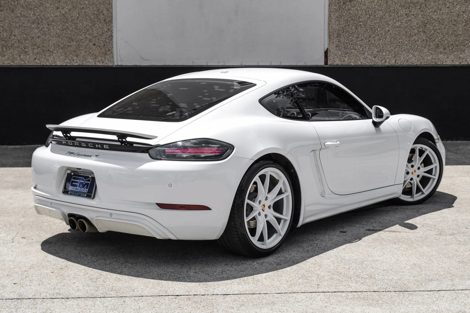Used 2018 Porsche 718 Cayman S w/ Sportdesign Package RWD image 7