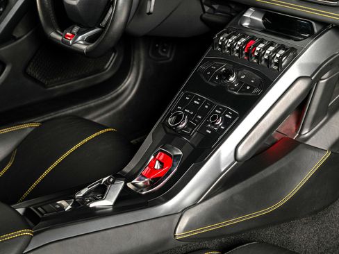 Used 2015 Lamborghini Huracan LP 610-4 image 68