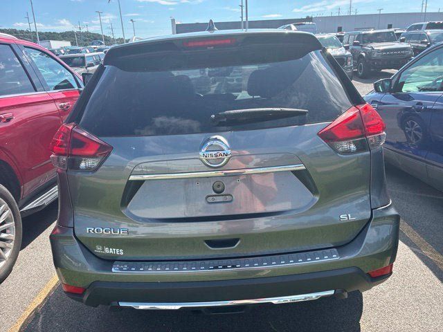 Used 2017 Nissan Rogue SL w/ SL Premium Package FWD image 7