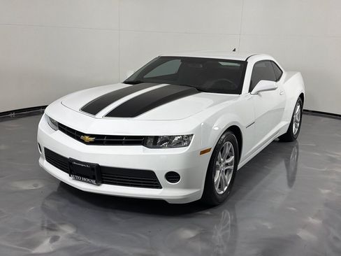 Used 2015 Chevrolet Camaro LS RWD image 10