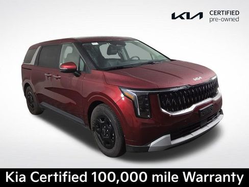 Certified 2025 Kia Carnival FWD image 4