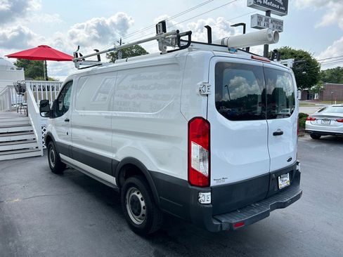 Used 2016 Ford Transit 250 130 Low Roof image 5