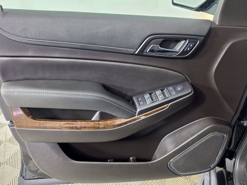 Used 2016 Chevrolet Tahoe LS RWD image 16