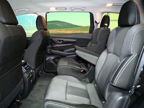 Used 2024 Subaru Ascent Premium w/ Convenience Package image 48