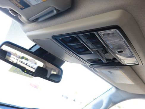 Used 2022 Toyota 4Runner SR5 Premium image 26