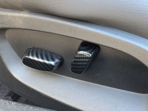 Used 2019 Chevrolet Corvette Stingray Coupe w/ Carbon Flash Badge Package image 15