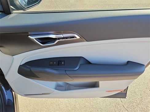 New 2026 Kia Sportage EX image 10