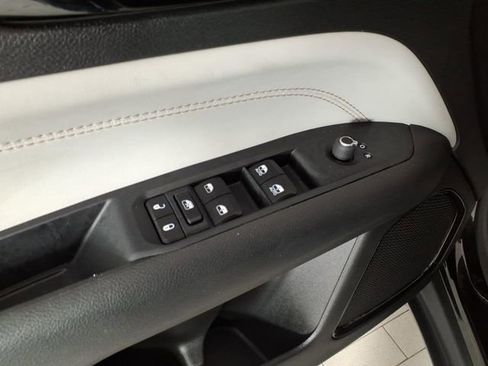 Used 2024 Jeep Compass Limited AWD/4WD image 14