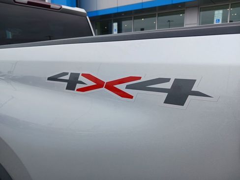 Used 2022 Chevrolet Silverado 2500 Custom w/ Custom Value Package image 30