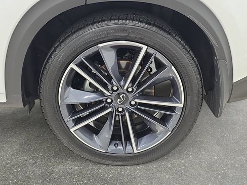 Certified 2025 INFINITI QX50 Sport AWD/4WD image 28