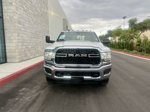 Used 2022 RAM 3500 Big Horn AWD/4WD image 38