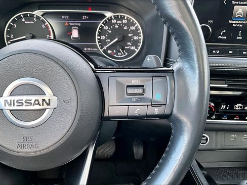 Used 2021 Nissan Rogue SL w/ Premium Package image 21