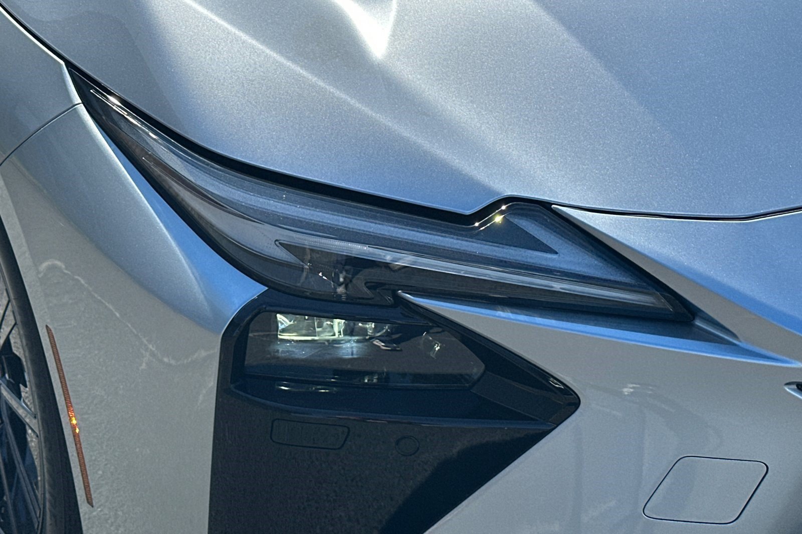 New 2026 Lexus ES 350h w/ Convenience Package FWD image 12