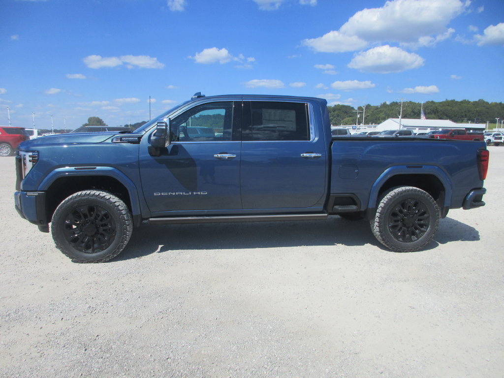 New 2026 GMC Sierra 2500 Denali Ultimate AWD/4WD image 10