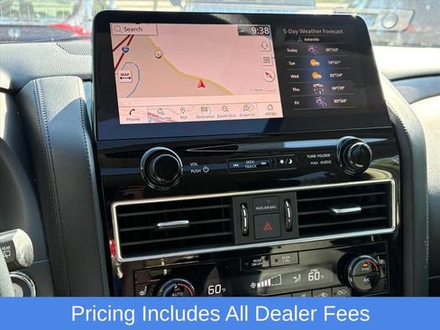 Used 2022 Nissan Armada SL w/ Captain's Chairs Package AWD/4WD image 10