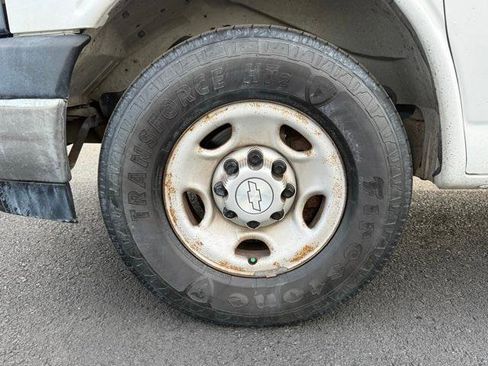 Used 2018 Chevrolet Express 3500 LT w/ LT Preferred Equipment Group image 12