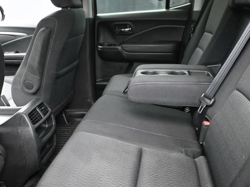 Used 2017 Honda Ridgeline Sport image 12