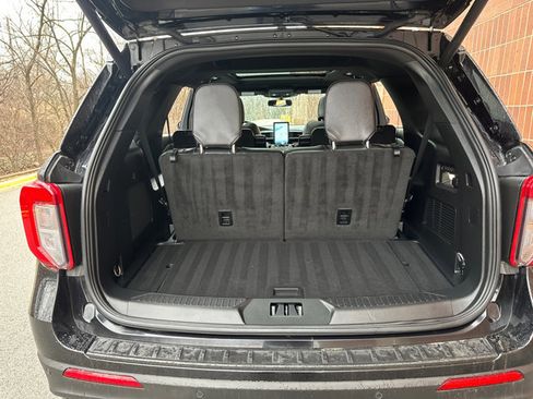 Used 2023 Ford Explorer ST w/ Equipment Group 401A image 33