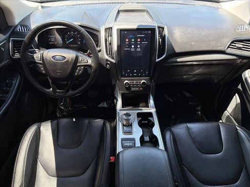 Used 2022 Ford Edge Titanium AWD/4WD image 24