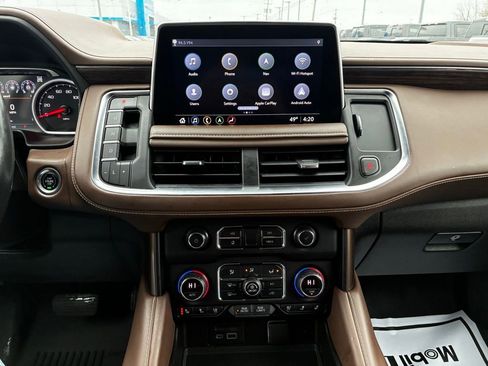 Used 2021 Chevrolet Suburban High Country image 27