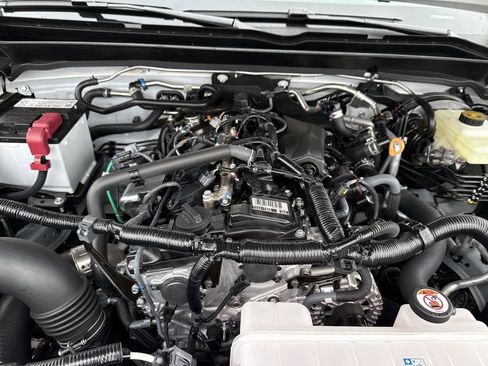 New 2026 Toyota Tacoma Limited AWD/4WD image 17