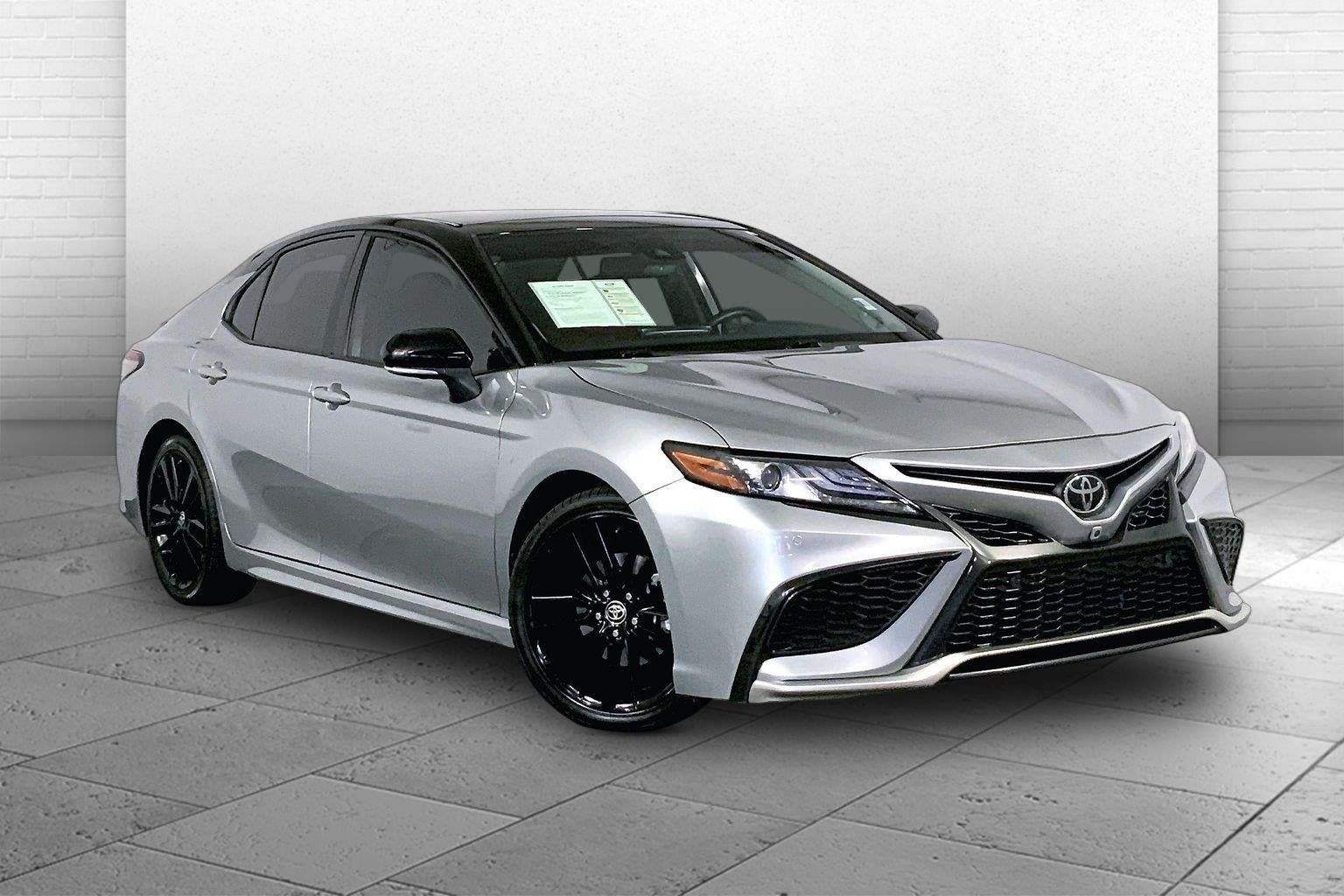 Used 2023 Toyota Camry XSE w/ Navigation Package FWD image 1