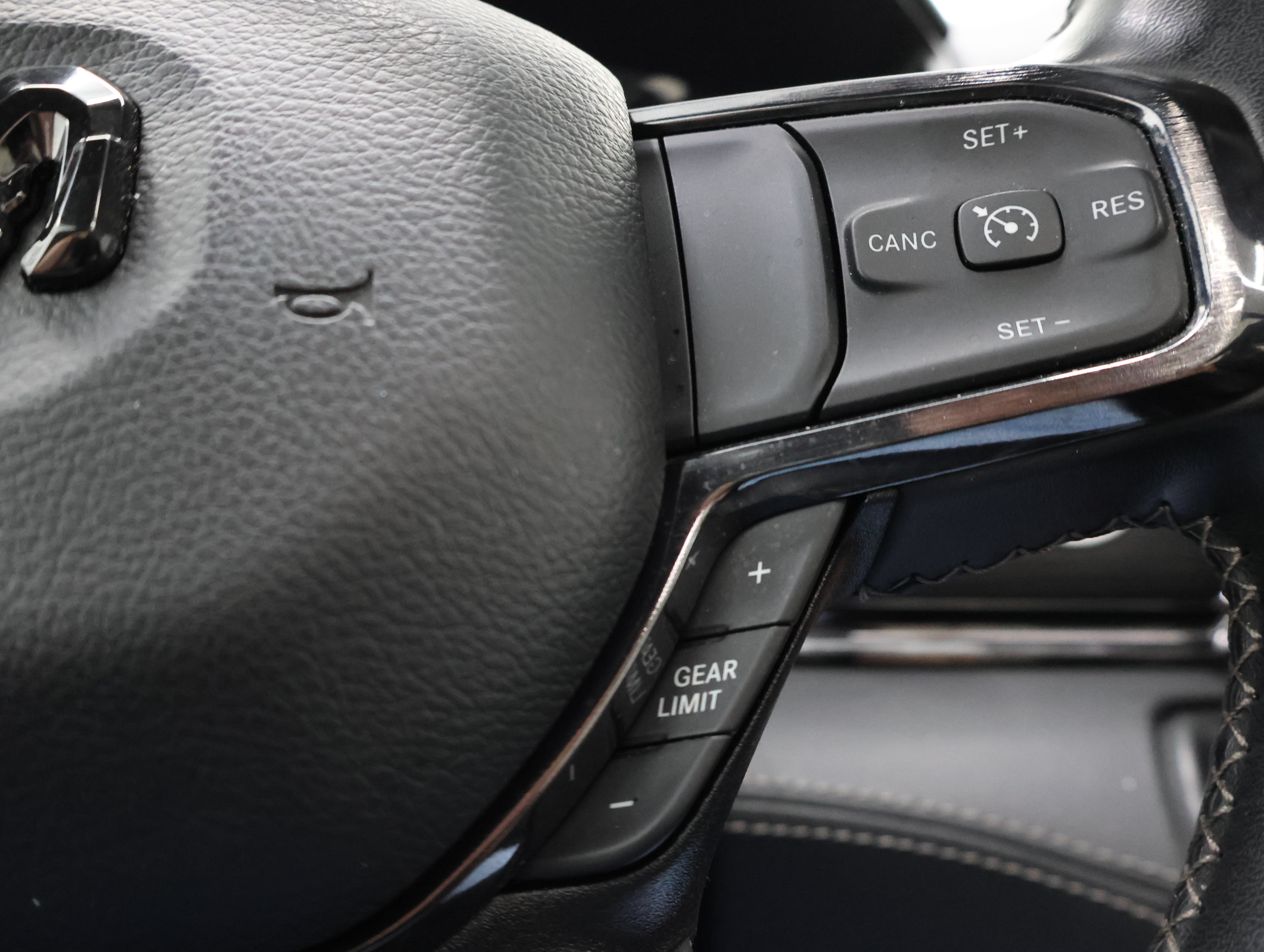 Used 2023 RAM 1500 Limited w/ Night Edition AWD/4WD image 15
