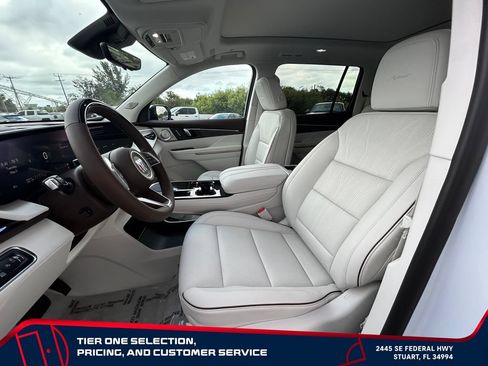 New 2026 Buick Enclave Avenir w/ Super Cruise Package AWD/4WD image 10