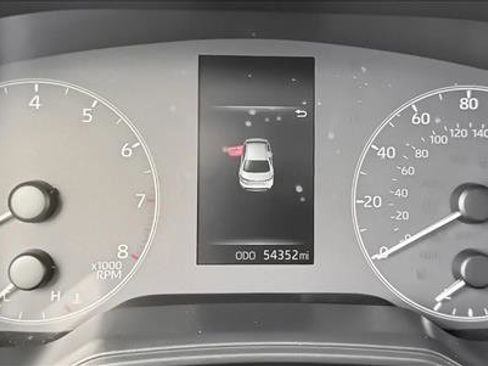 Used 2023 Toyota Corolla LE FWD image 11