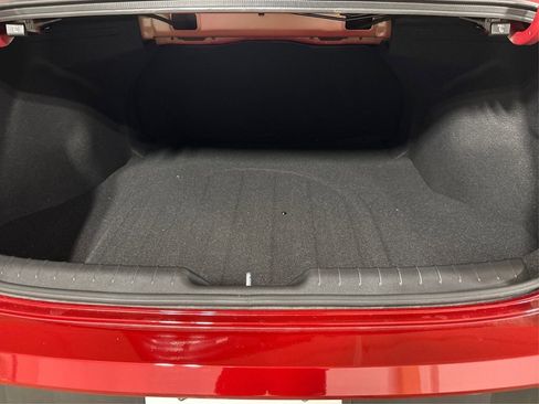 Certified 2025 Hyundai Elantra SE image 11