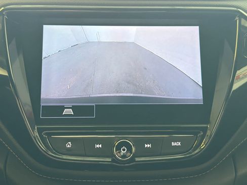 Used 2022 Chevrolet TrailBlazer ACTIV w/ Sun and Liftgate Package FWD image 50