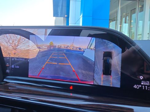 Used 2024 Cadillac Escalade Premium Luxury w/ Performance Package image 29