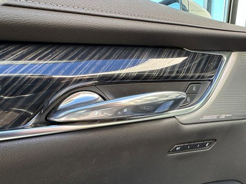 Certified 2023 Cadillac XT6 Premium Luxury image 19