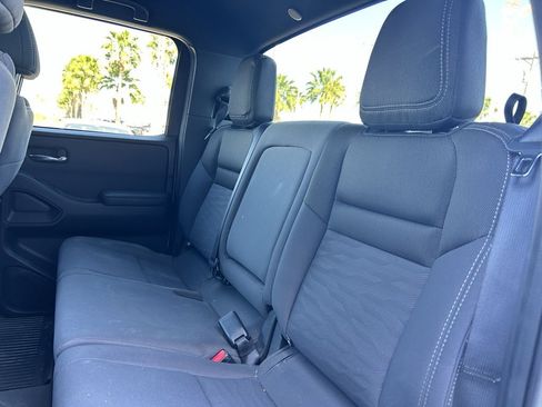 Certified 2023 Nissan Frontier SV w/ Midnight Edition Package image 16