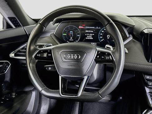 Used 2022 Audi e-tron GT Prestige w/ Prestige Package AWD/4WD image 13