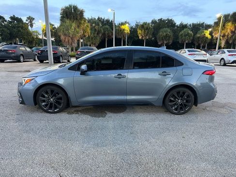 Used 2023 Toyota Corolla SE FWD image 2