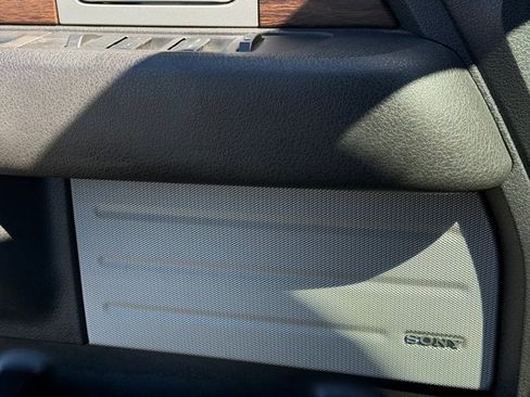 Used 2013 Ford F150 Lariat w/ Luxury Equipment Group AWD/4WD image 29
