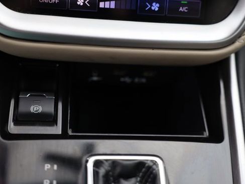 Used 2020 Subaru Outback Limited w/ Popular Package #2 image 36