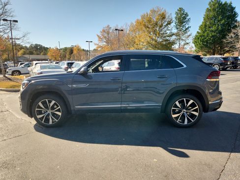 New 2026 Volkswagen Atlas Cross Sport SEL Premium R-Line image 8
