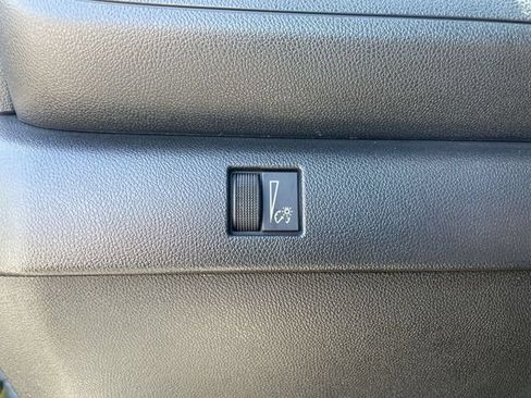 Used 2023 Chevrolet Colorado Trail Boss w/ LPO, Skid Plate Package AWD/4WD image 34