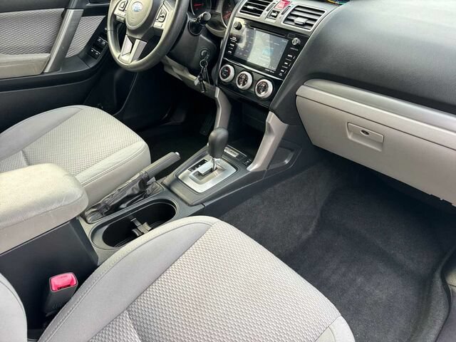 Used 2017 Subaru Forester 2.5i Premium w/ Popular Package #1A AWD/4WD image 18