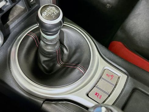 Used 2019 Toyota 86 TRD SE image 18