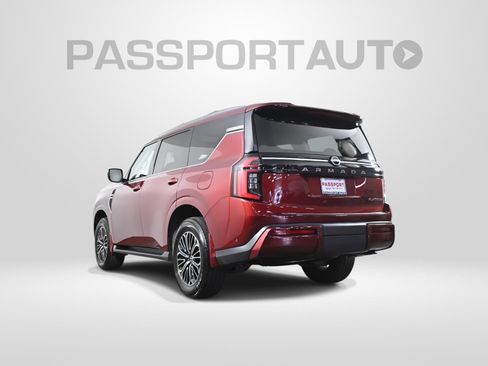 Used 2025 Nissan Armada Platinum image 4