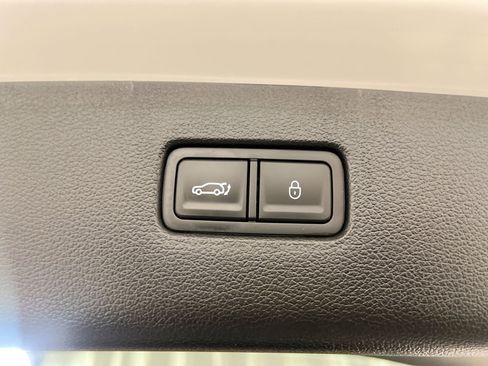 Used 2023 Genesis GV80 3.5T image 28